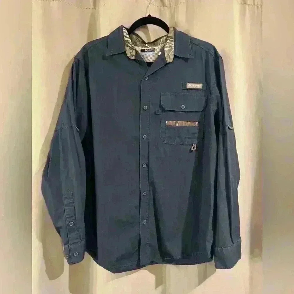 Men’s Columbia Sportwear  Button Up